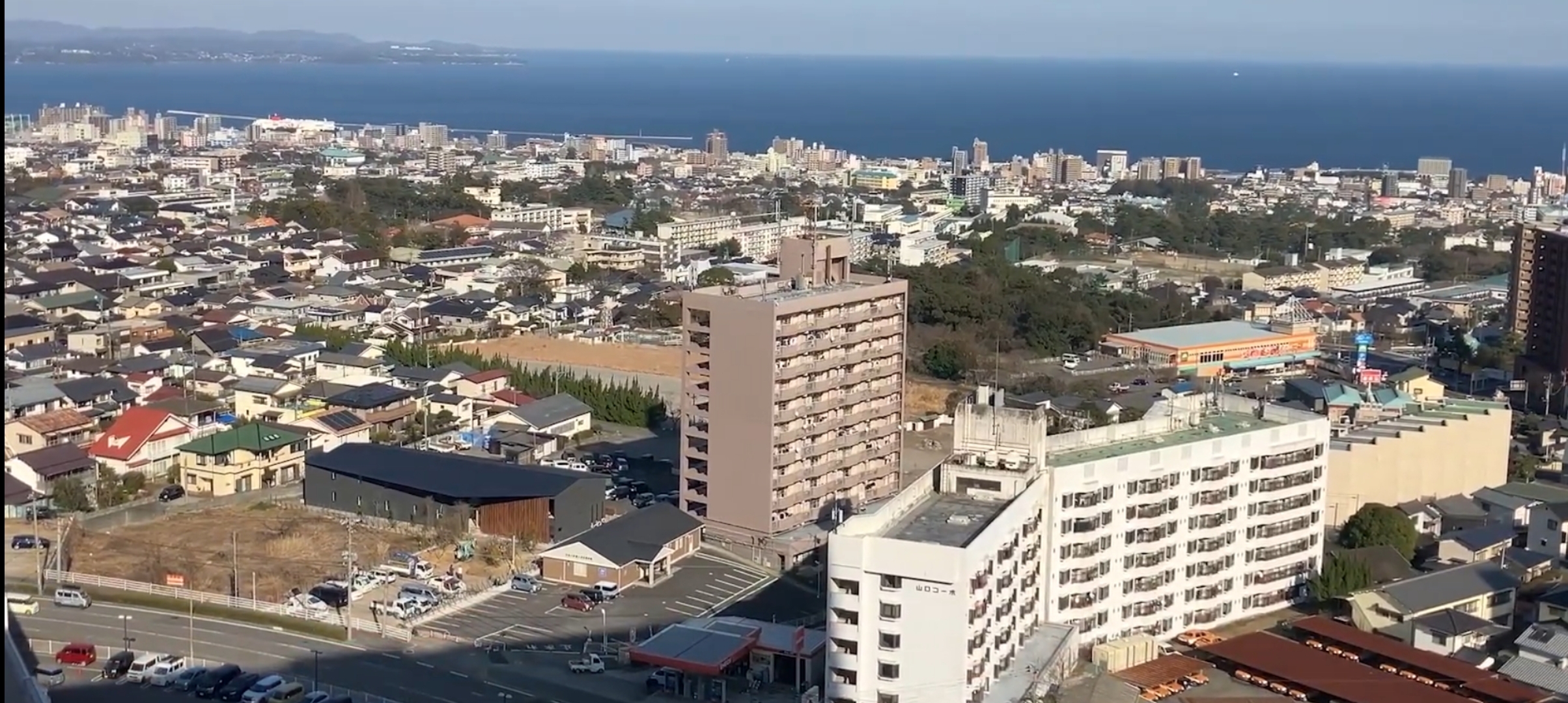 ���T��z�e���C���[�W