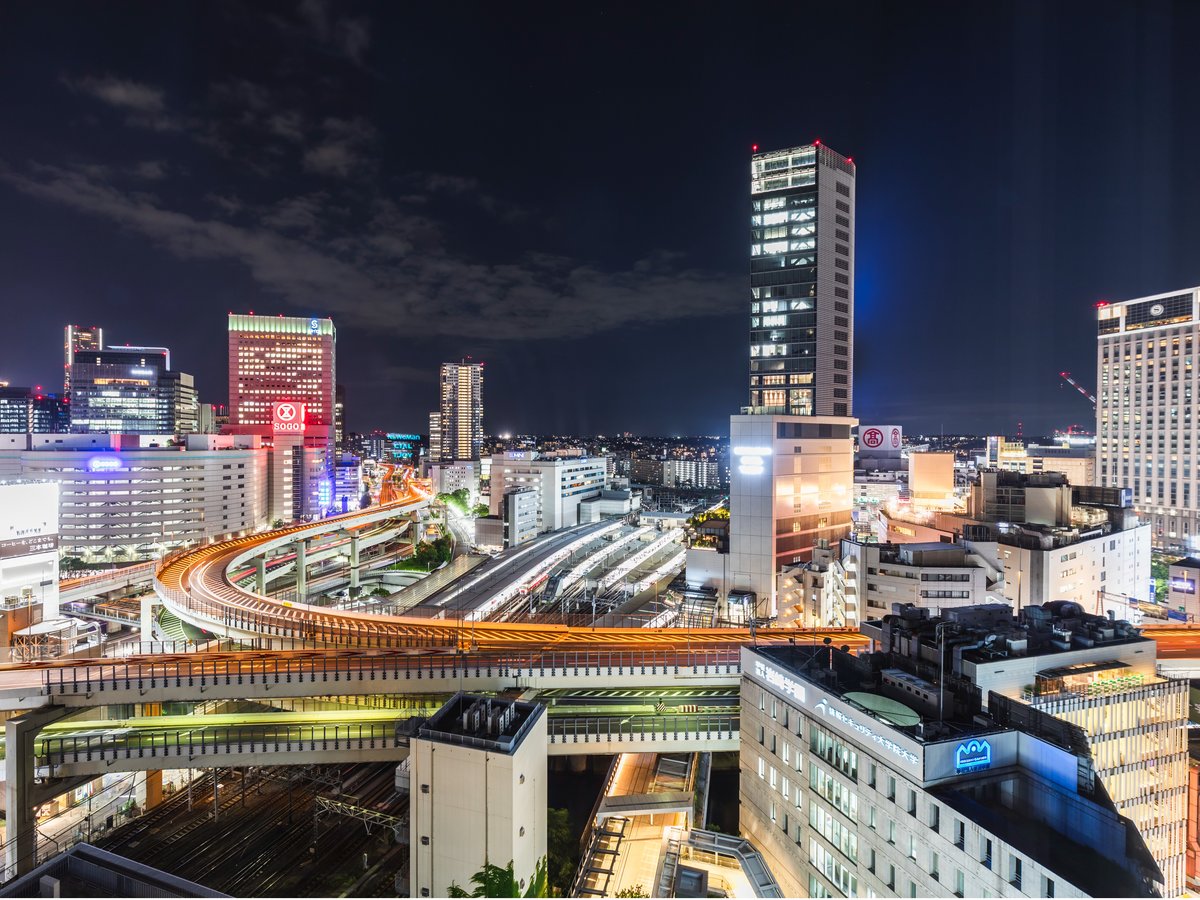 ���l�w�E�V�����w�̂������߃z�e���C���[�W