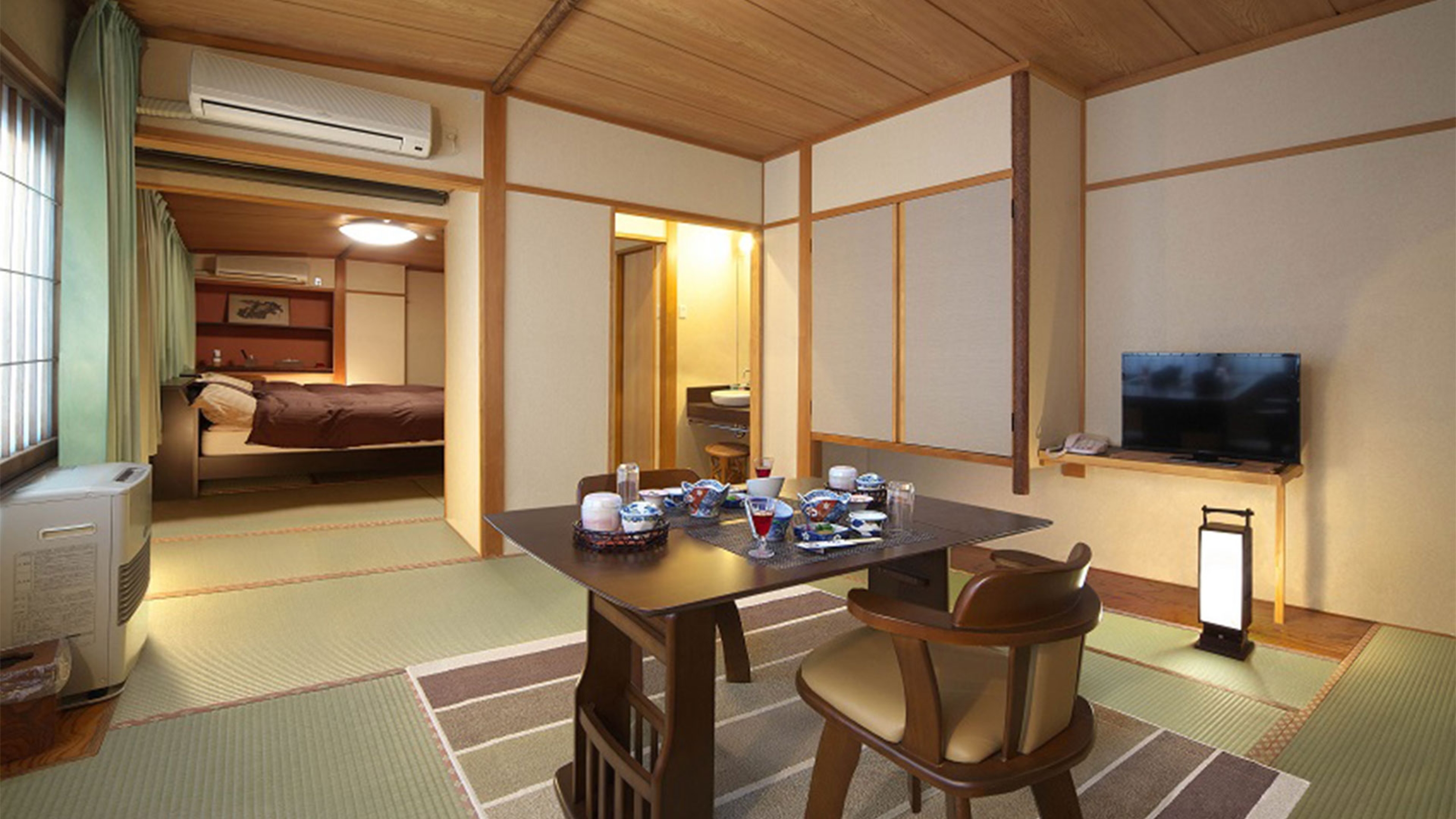 草津温泉・湯畑に近い旅館・群龍館イメージ